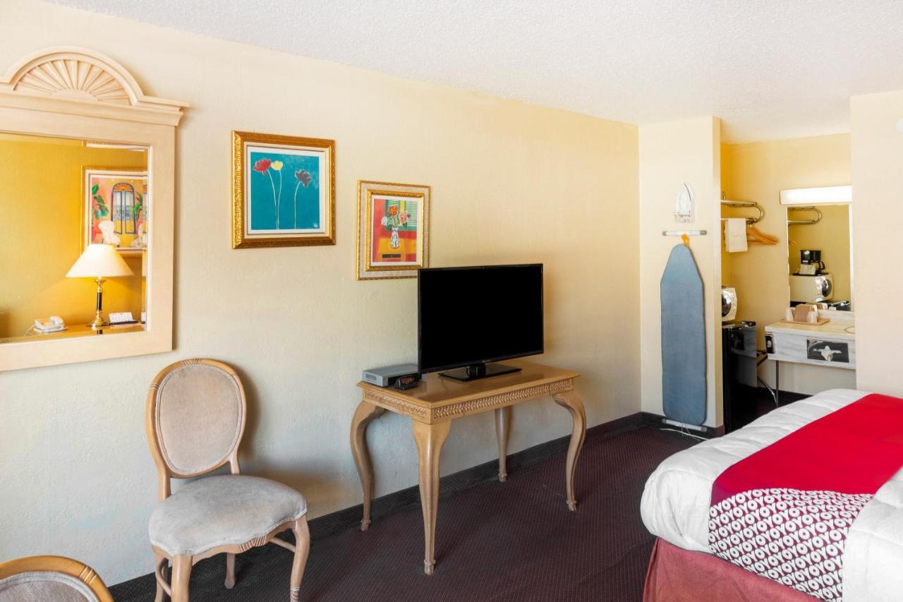 Oyo Hotel Guymon Ok Us-64 Eksteriør billede